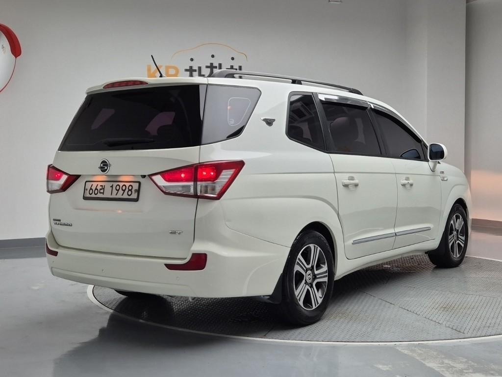 2015 SSANGYONG KORANDO TURISMO 