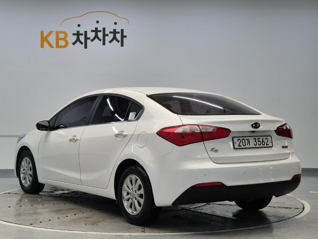 2015 KIA K3 