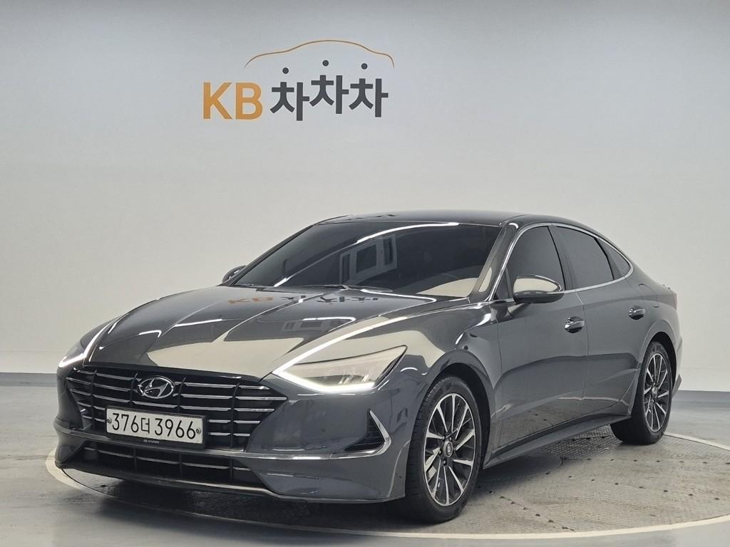 2020 HYUNDAI SONATA (DN8) 