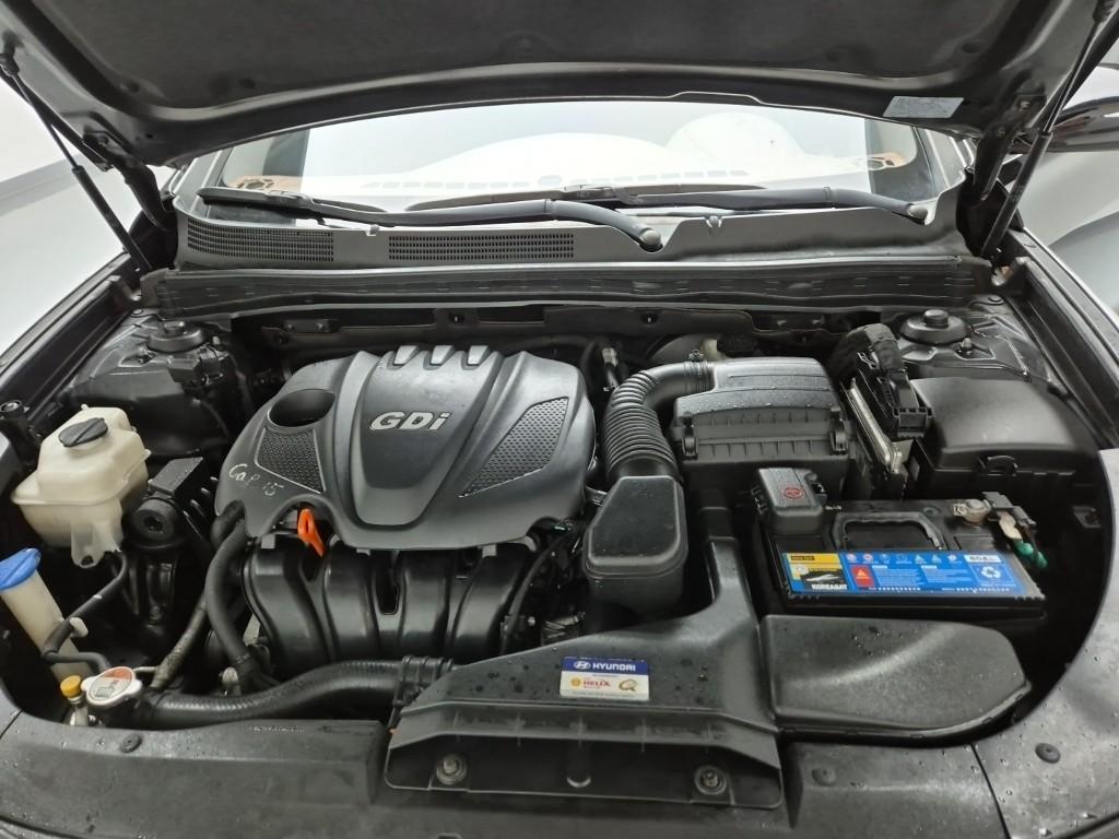 2013 HYUNDAI GRANDEUR HG 