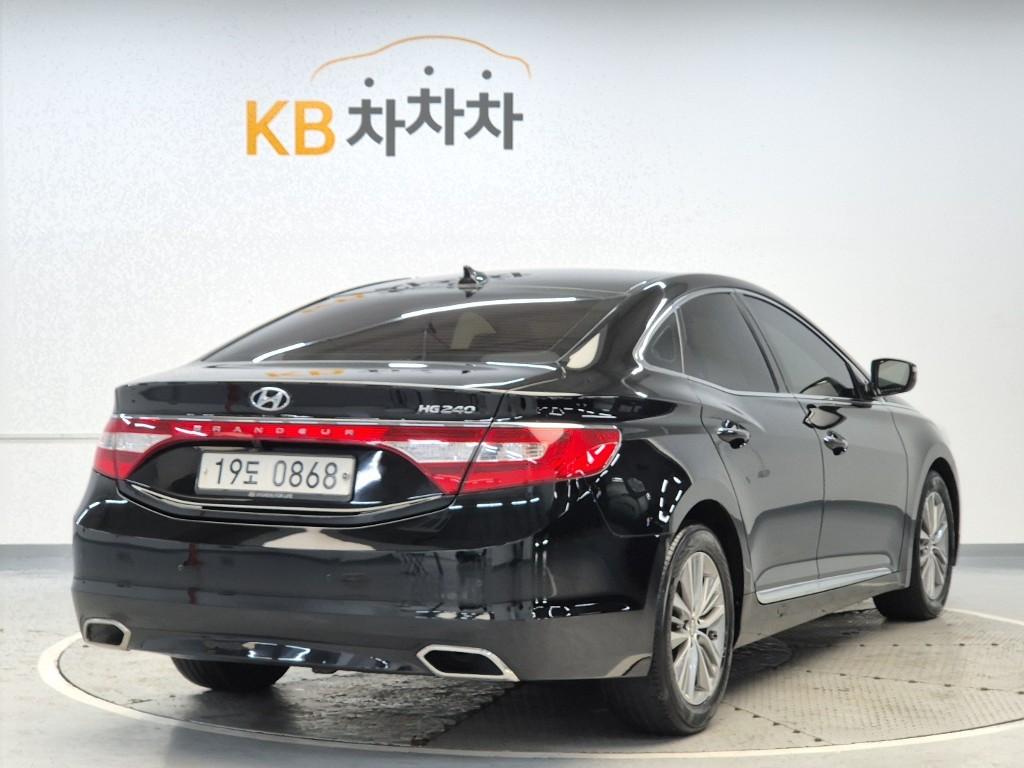 2017 HYUNDAI GRANDEUR HG 