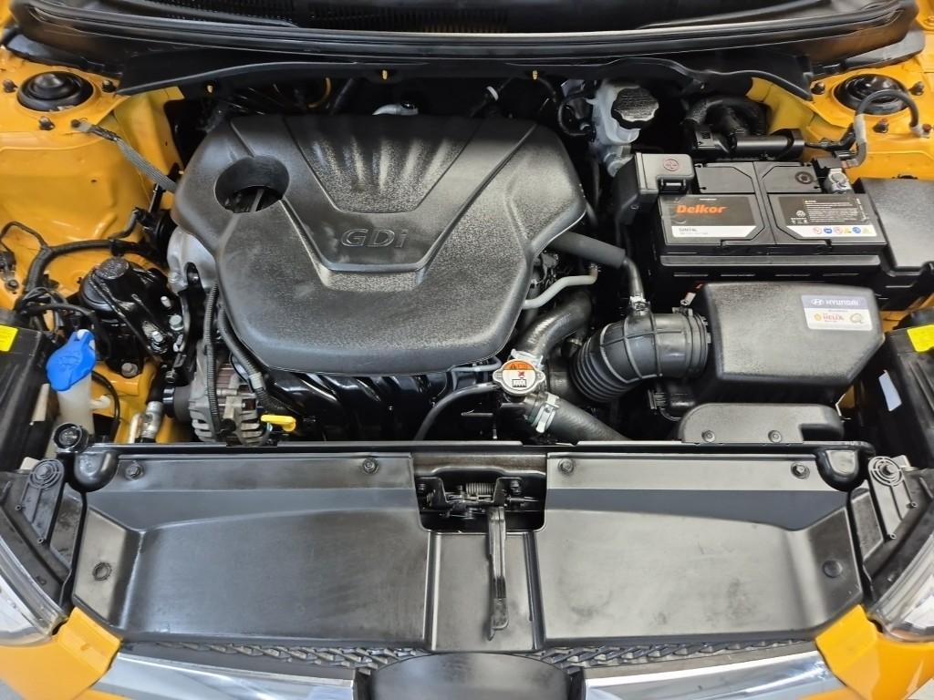 2017 HYUNDAI THE NEW VELOSTER 