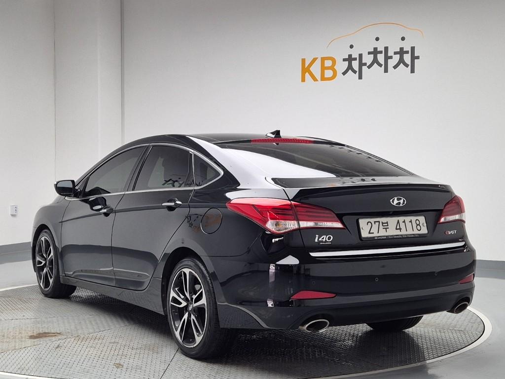 2016 HYUNDAI THE NEW i40 