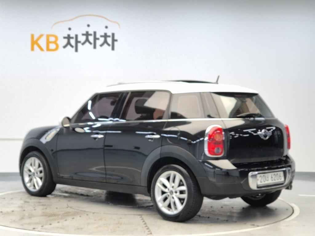 2012 MINI COUNTRYMAN 