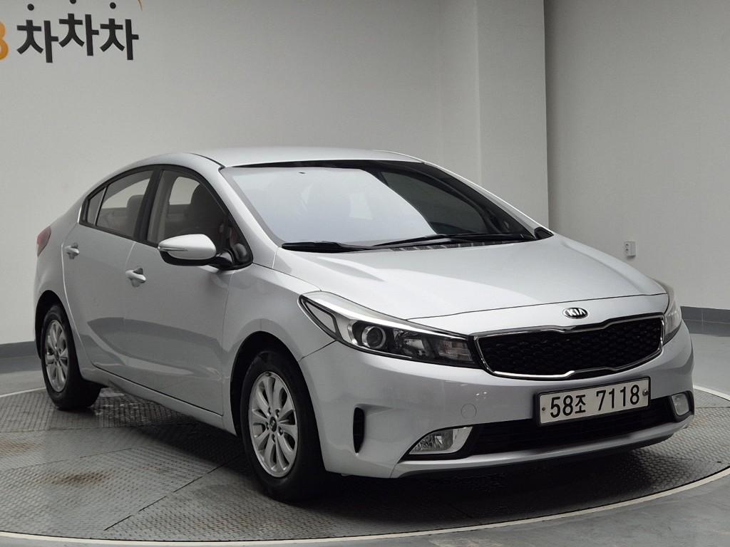 2018 KIA THE NEW K3 