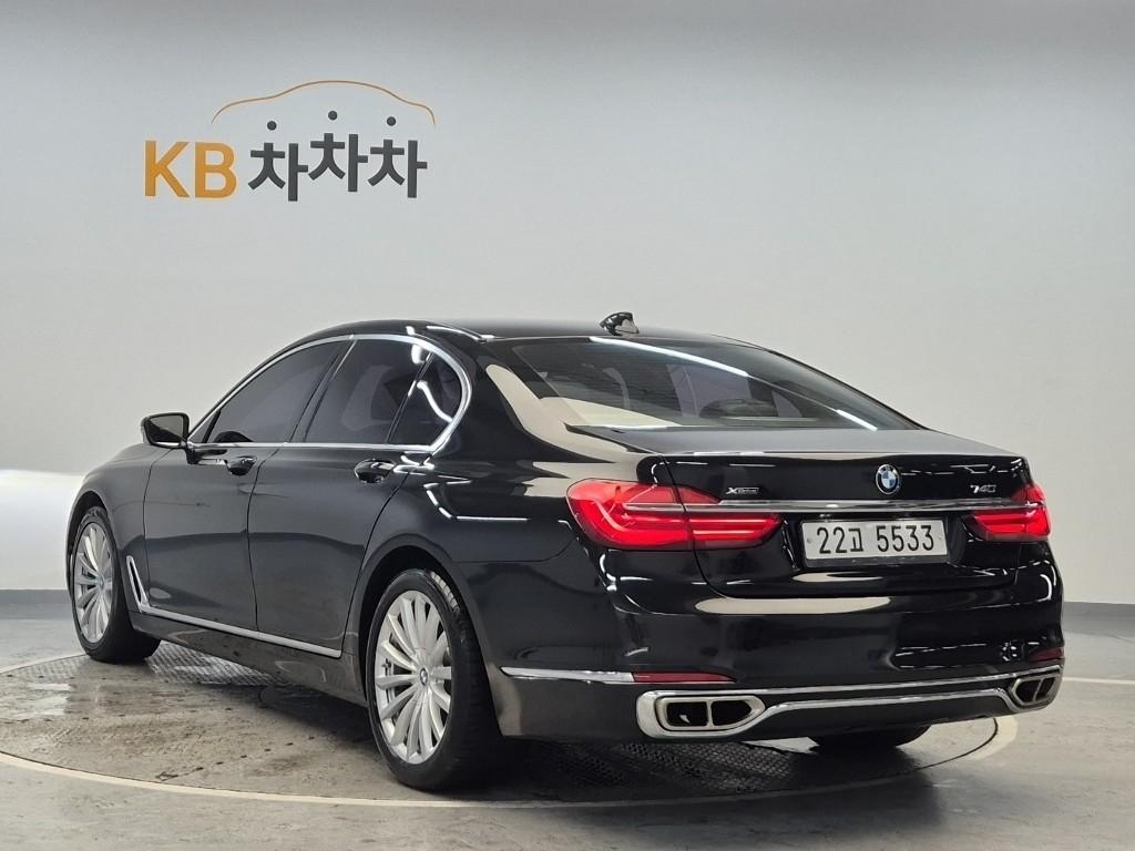 2016 BMW 7 SERIES (6Gen) 