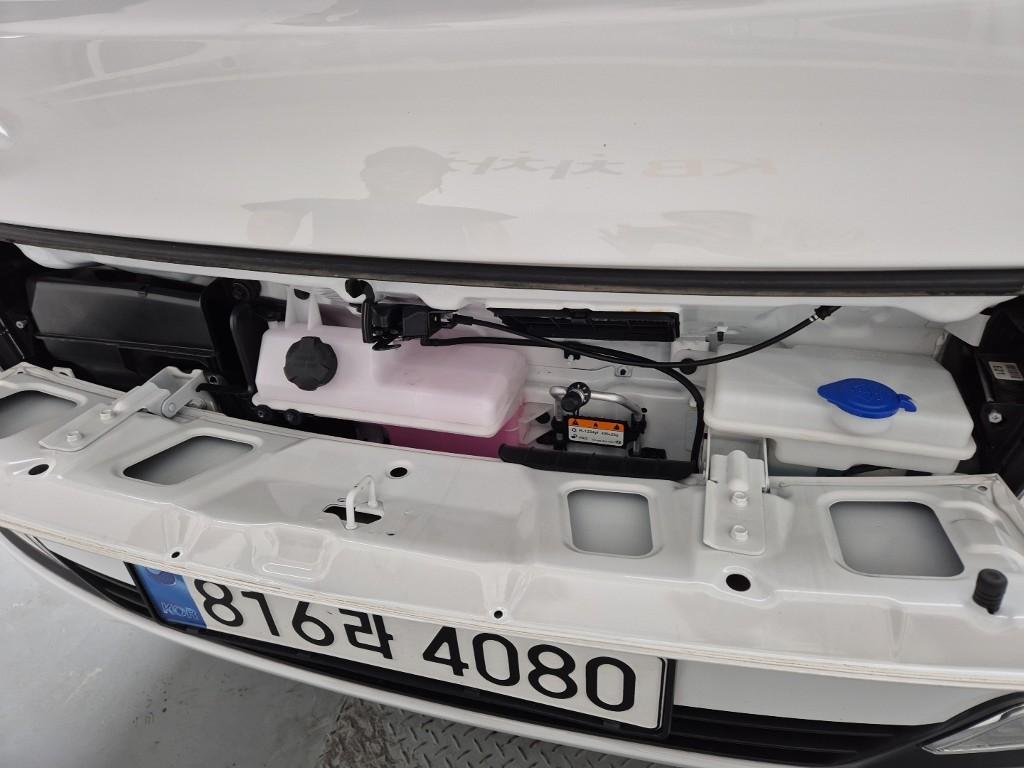 2025 HYUNDAI PORTER II 