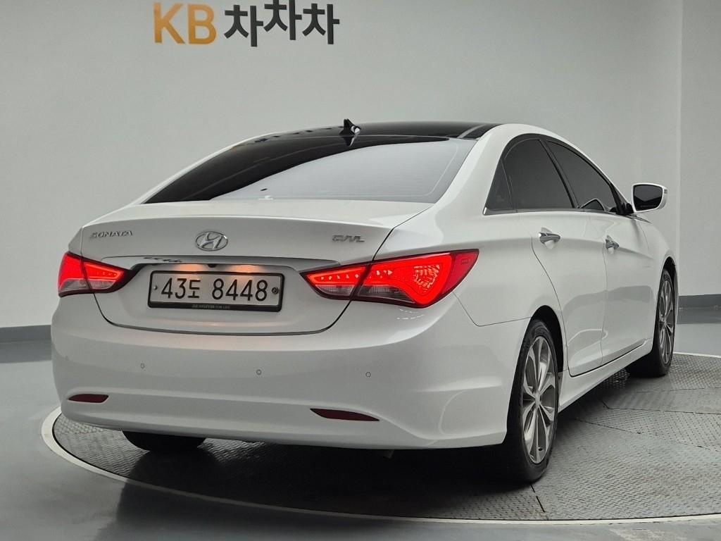 2014 HYUNDAI SONATA THE BRILIANT 