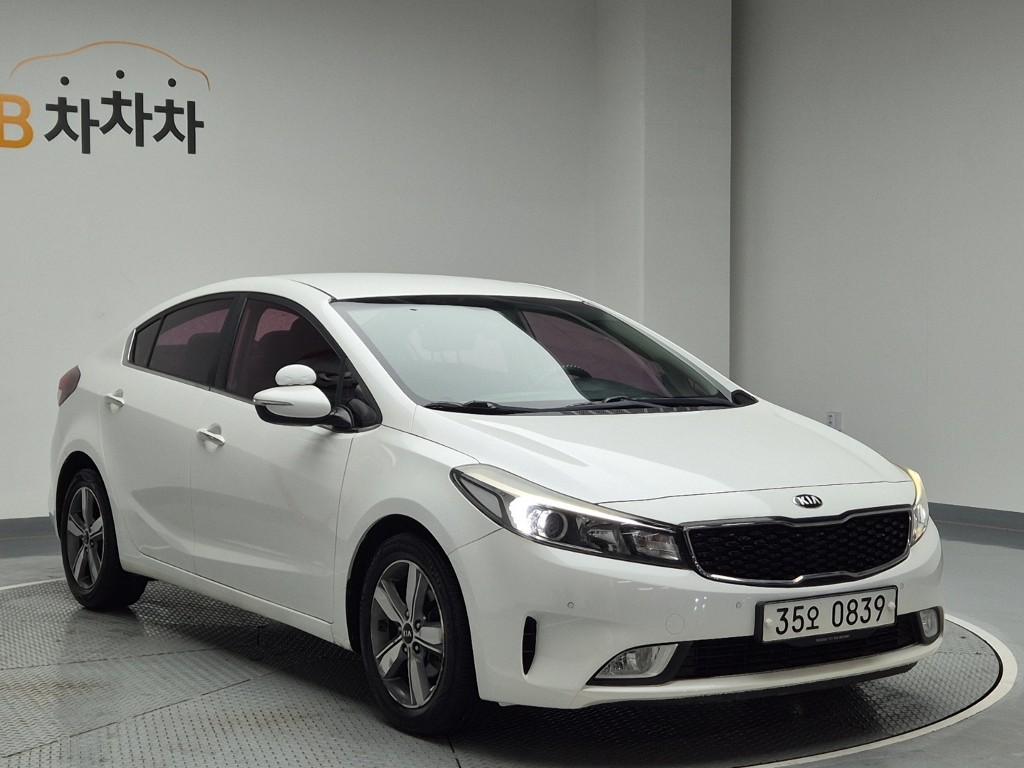 2016 KIA THE NEW K3 