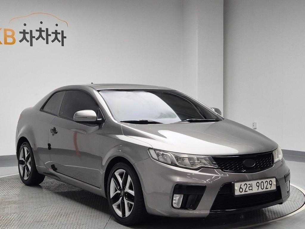 2011 KIA FORTE KCOUP 