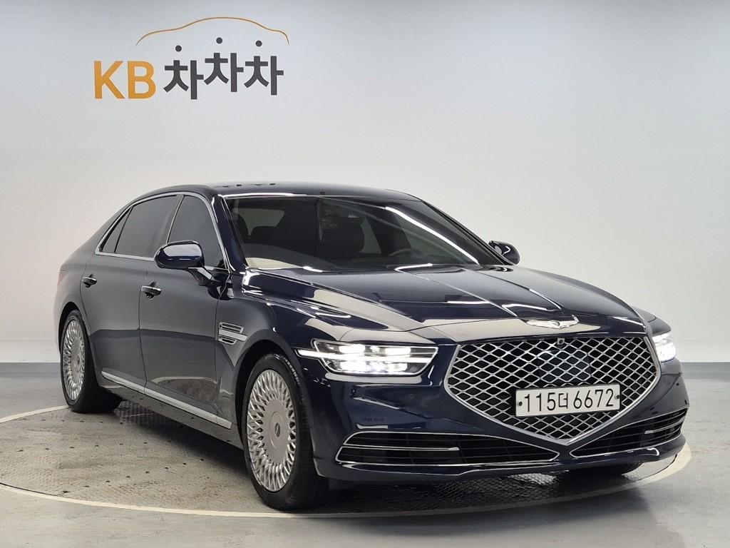 2020 GENESIS G90 