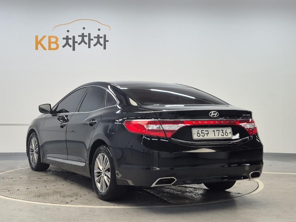 2015 HYUNDAI GRANDEUR HG 