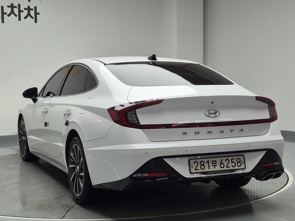 2020 HYUNDAI SONATA (DN8) 