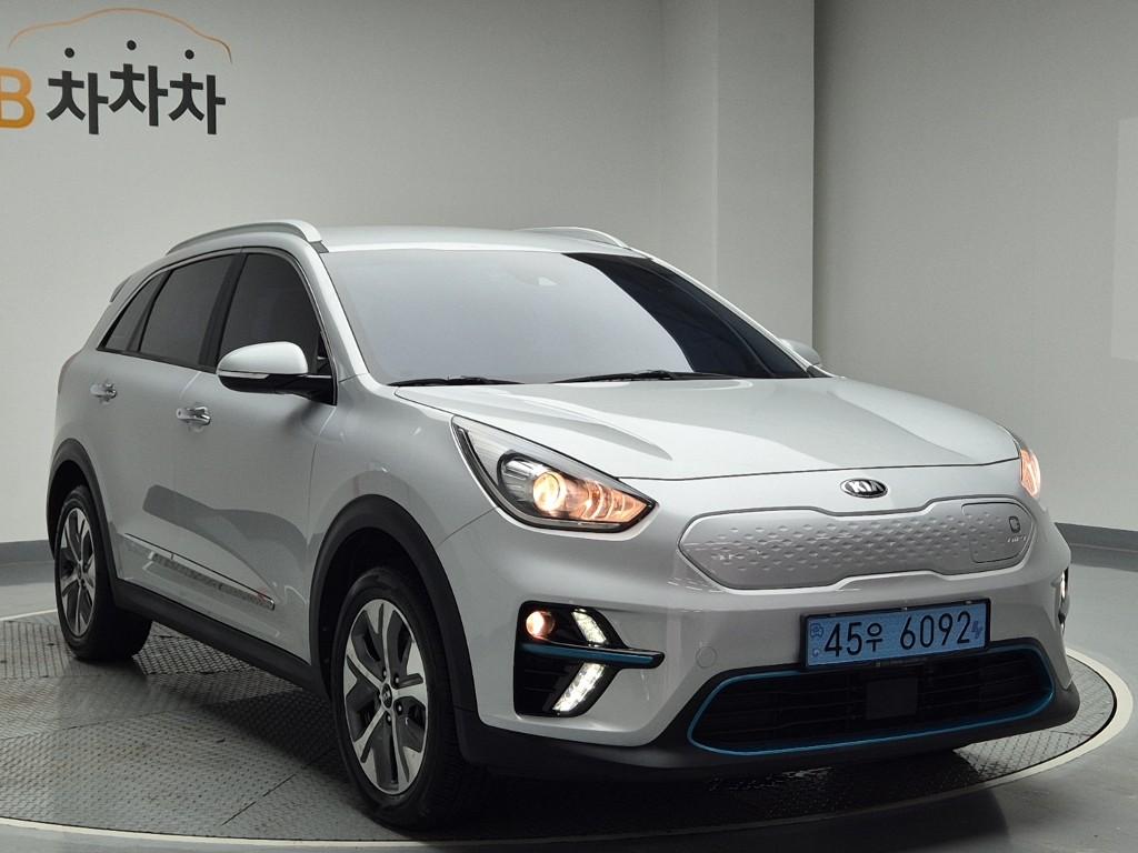 2021 KIA NIRO EV 