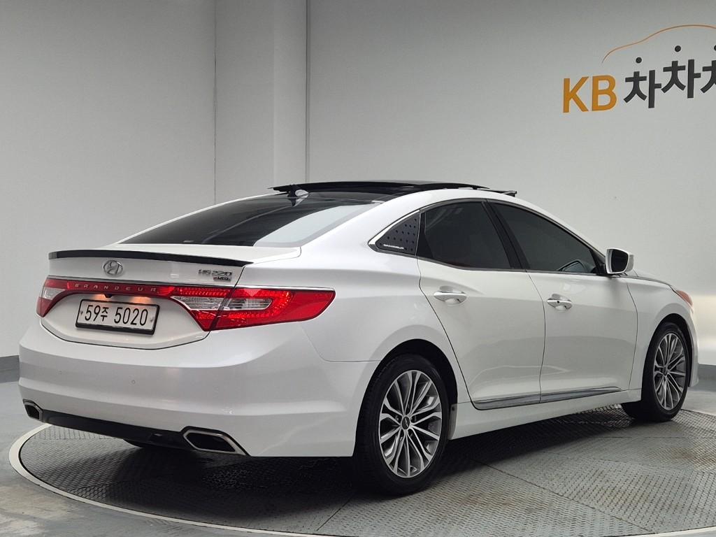 2015 HYUNDAI GRANDEUR HG 