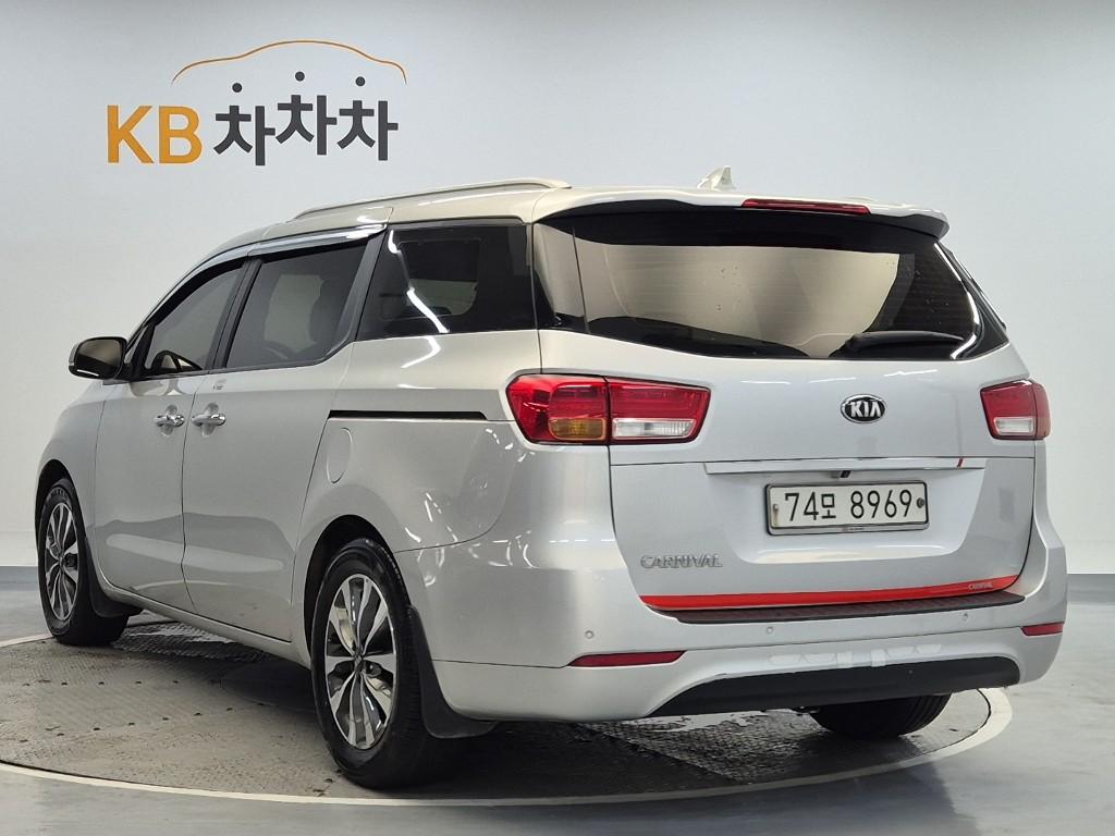 2015 KIA ALL NEW CARNIVAL 