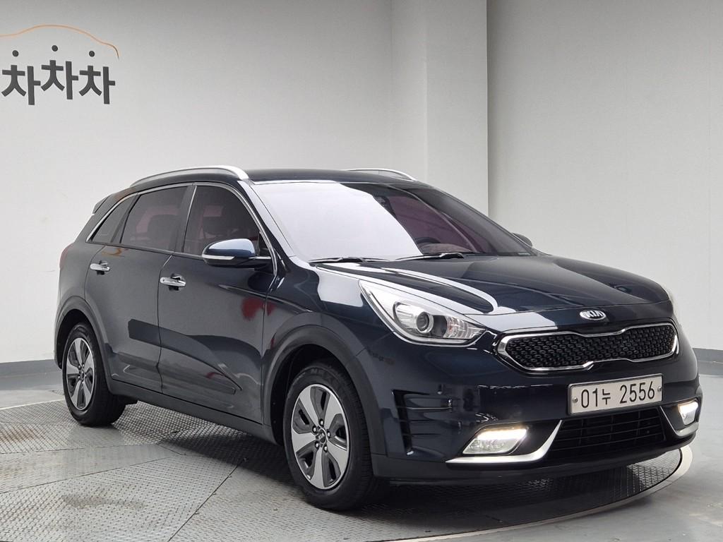 2018 KIA NIRO 
