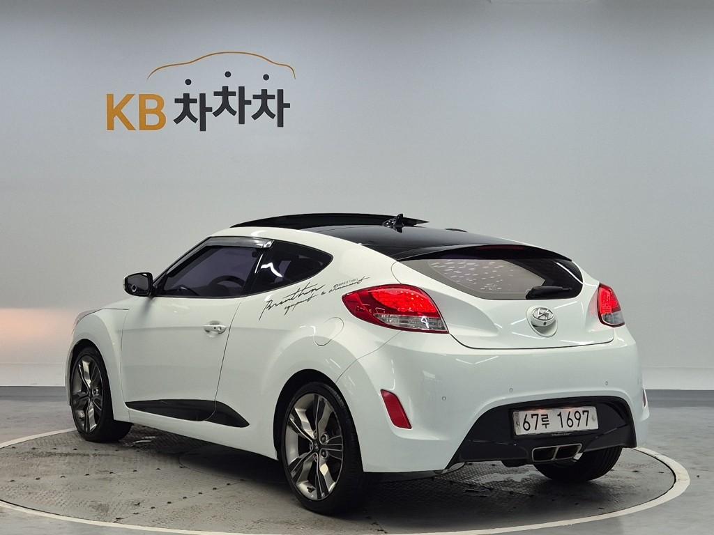 2012 HYUNDAI VELOSTER 