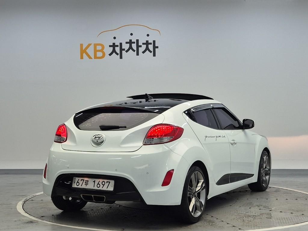 2012 HYUNDAI VELOSTER 