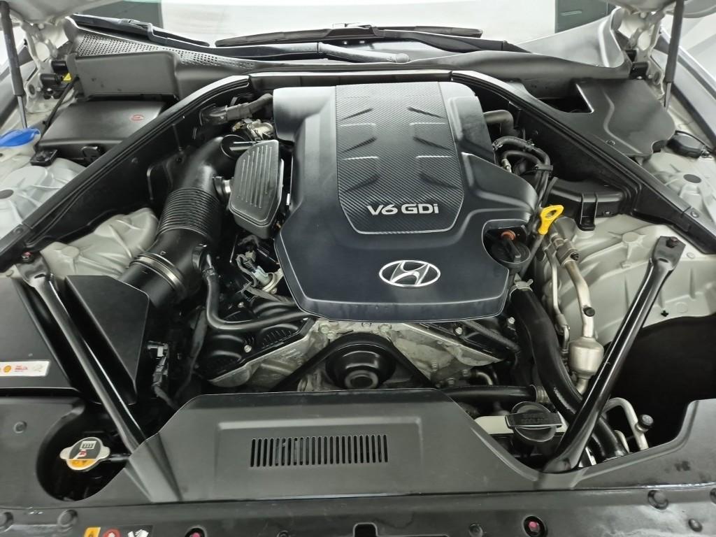 2016 HYUNDAI GENESIS DH 