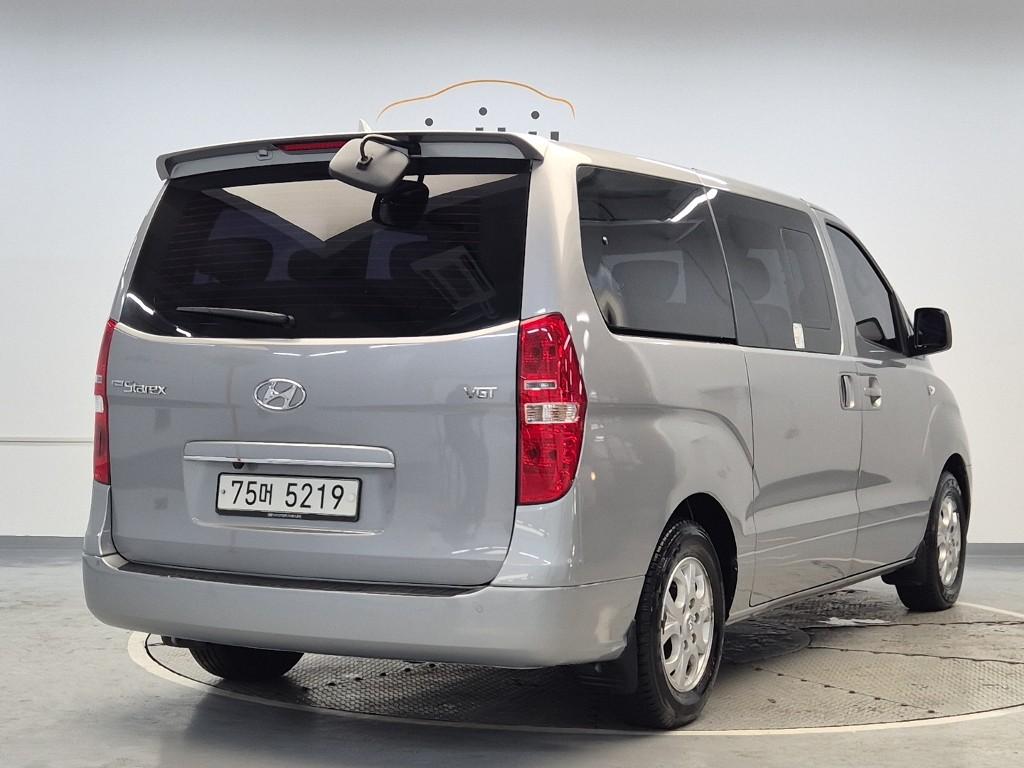 2014 HYUNDAI GRAND STAREX 