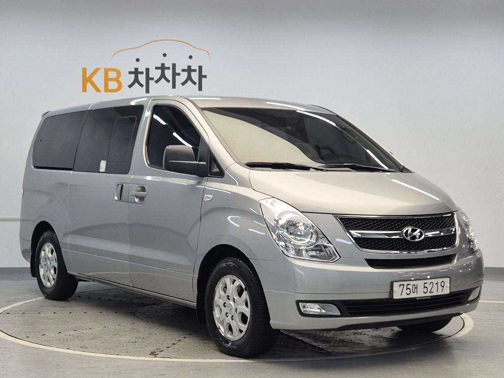 2014 HYUNDAI GRAND STAREX 