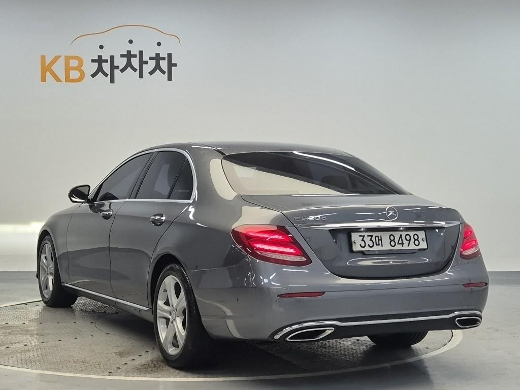 2017 BENZ E CLASS (5Gen) 