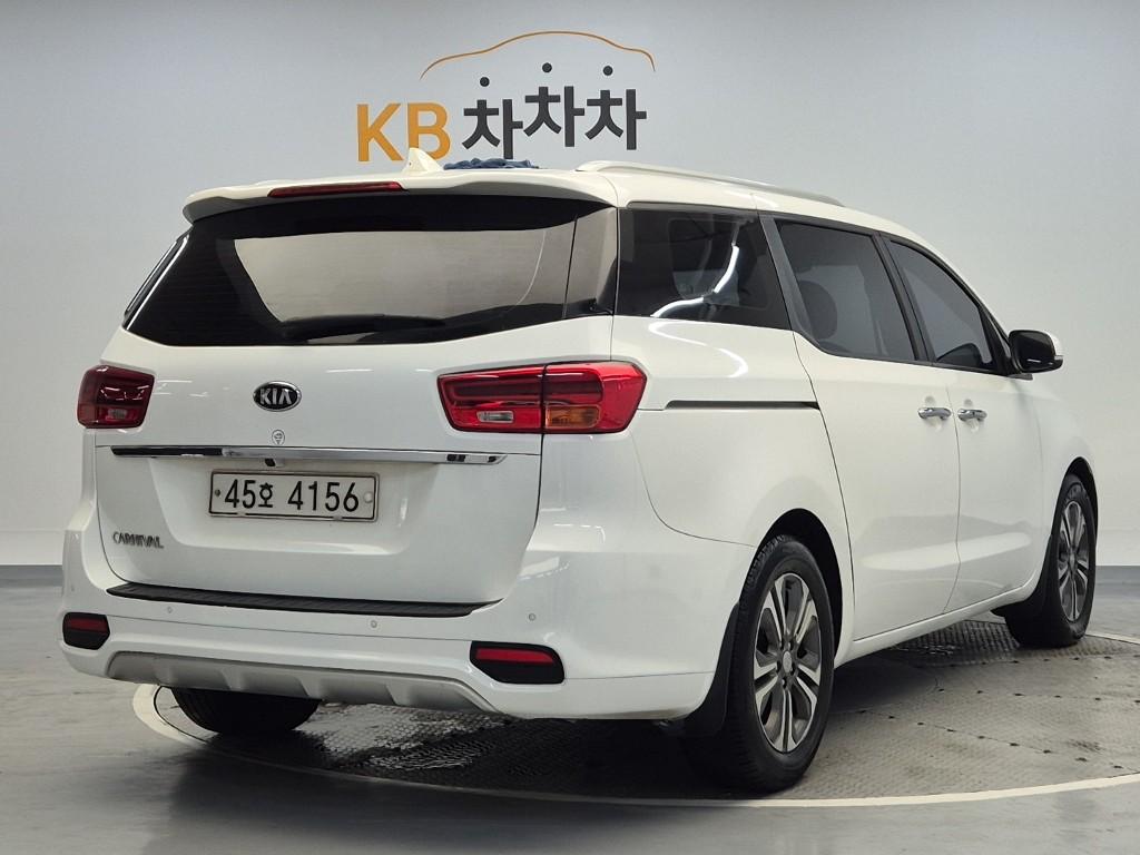 2019 KIA THE NEW CARNIVAL 