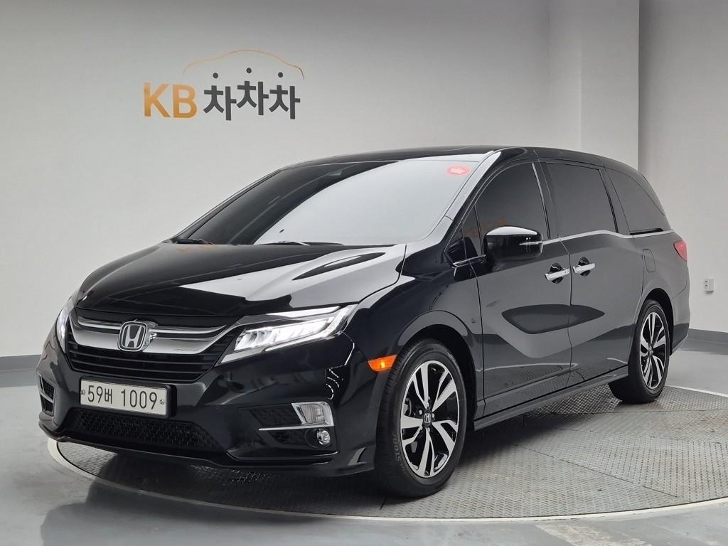 2018 HONDA ODYSSEY (5Gen) 