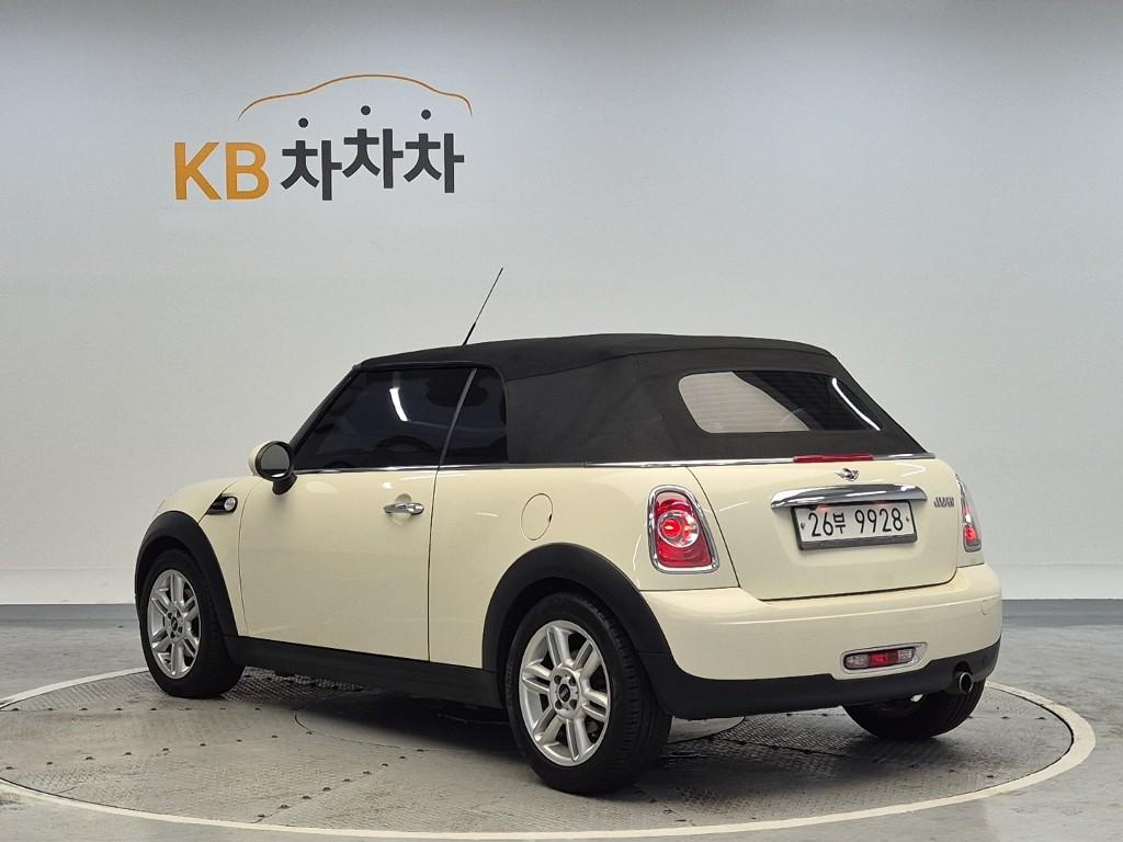 2014 MINI COOPER CONVERTIBLE 