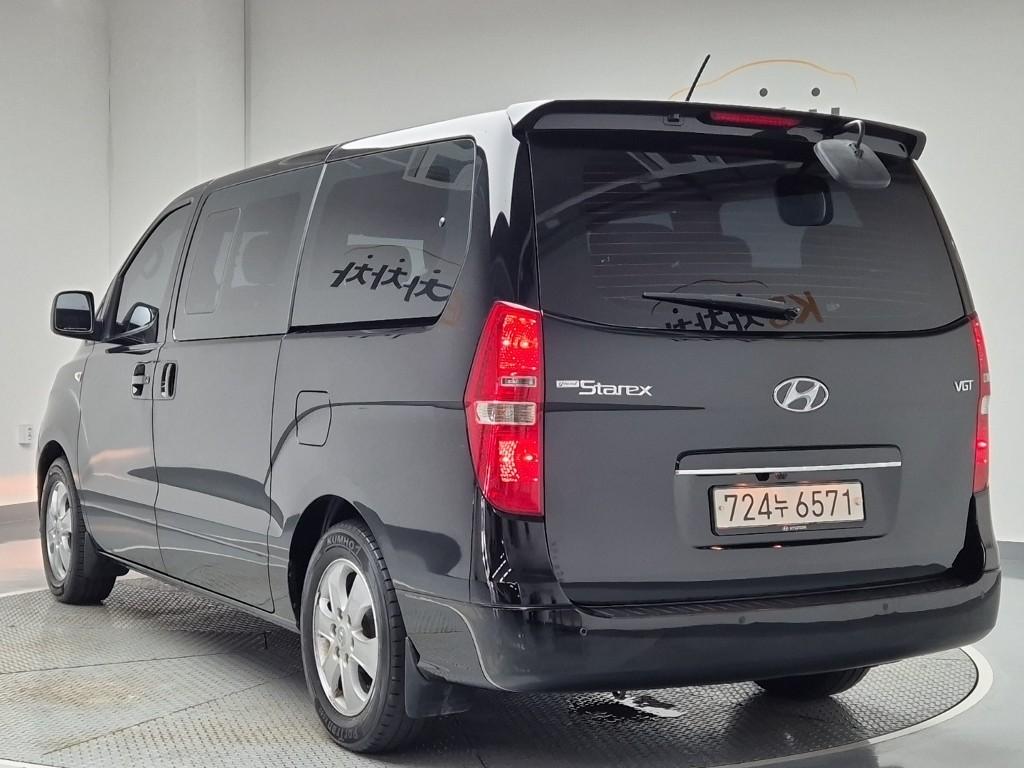 2020 HYUNDAI THE NEW GRAND STAREX 