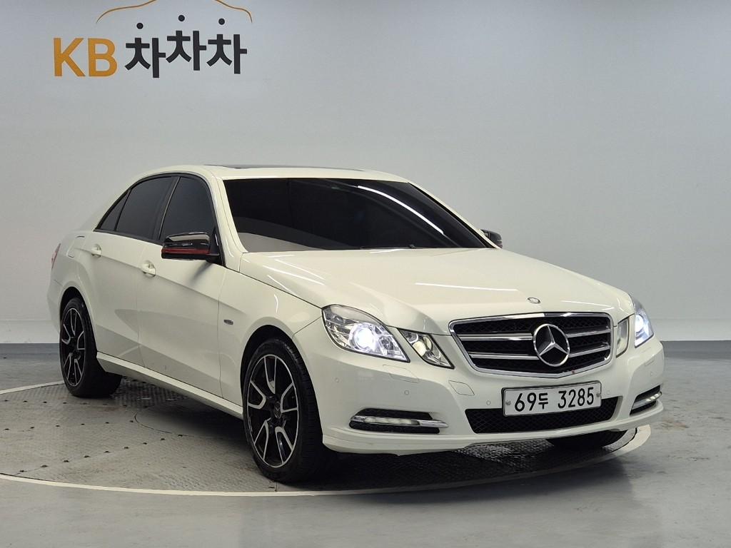 2011 BENZ E CLASS (4Gen) 