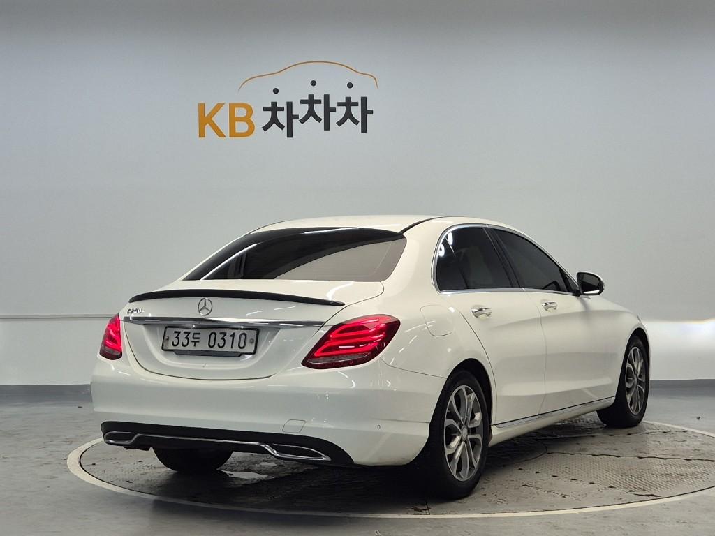 2017 BENZ C CLASS (4Gen) 