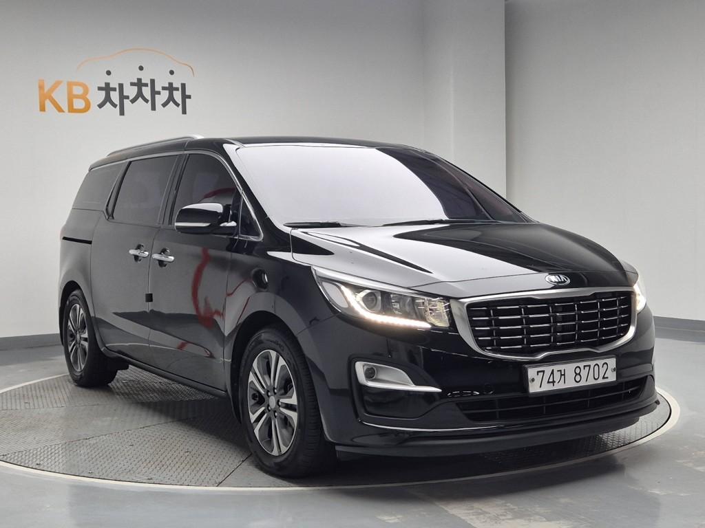 2019 KIA THE NEW CARNIVAL 
