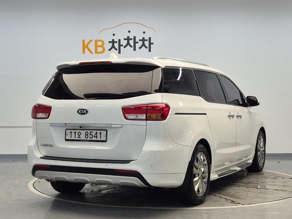 2016 KIA ALL NEW CARNIVAL 