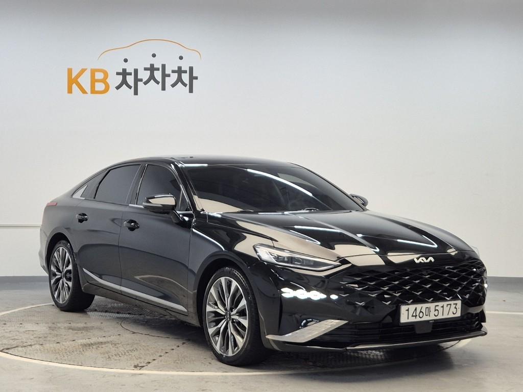 2022 KIA K8 