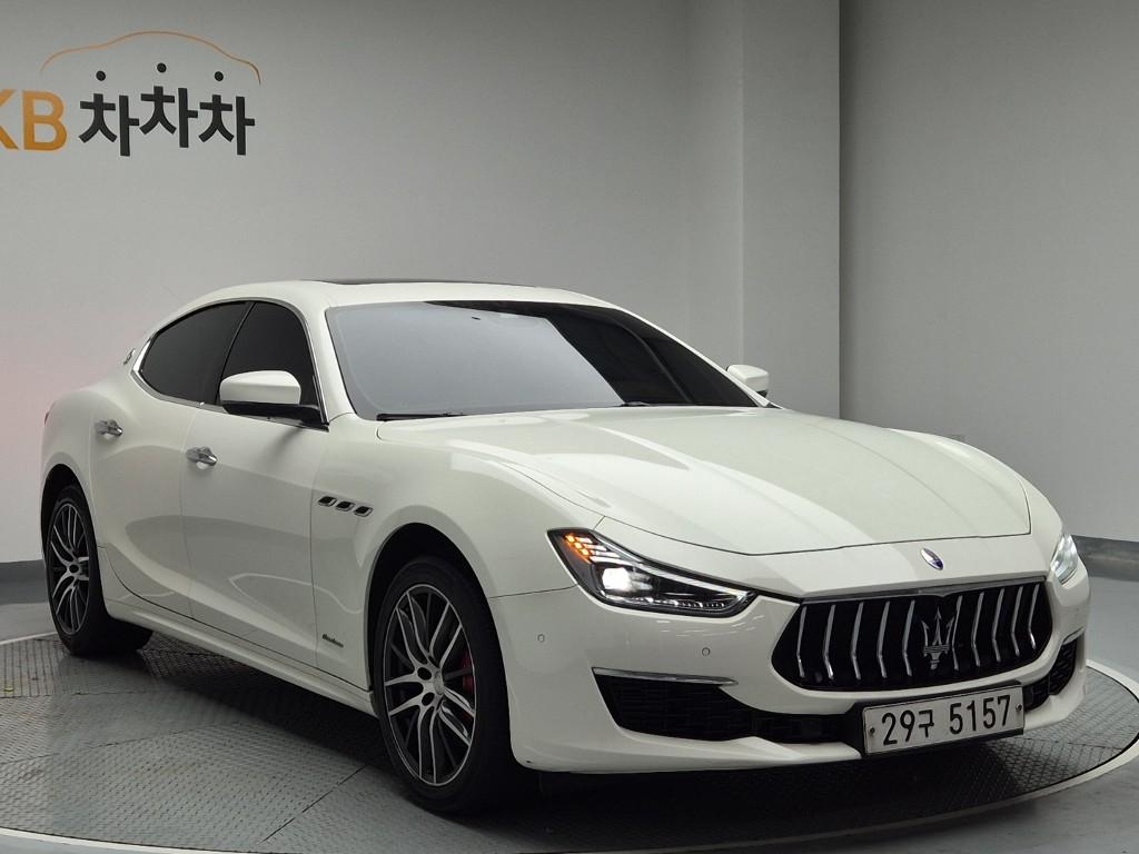 2019 MASERATI GHIBLI 