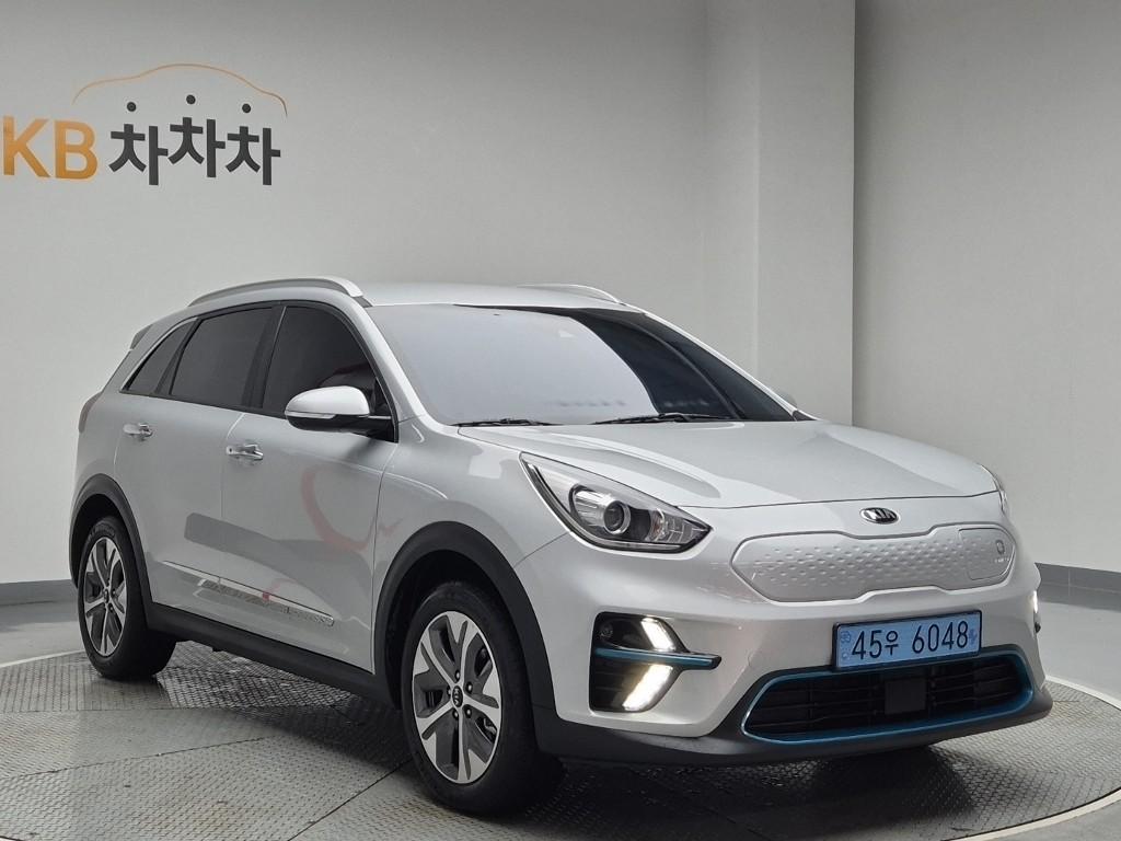 2021 KIA NIRO EV 