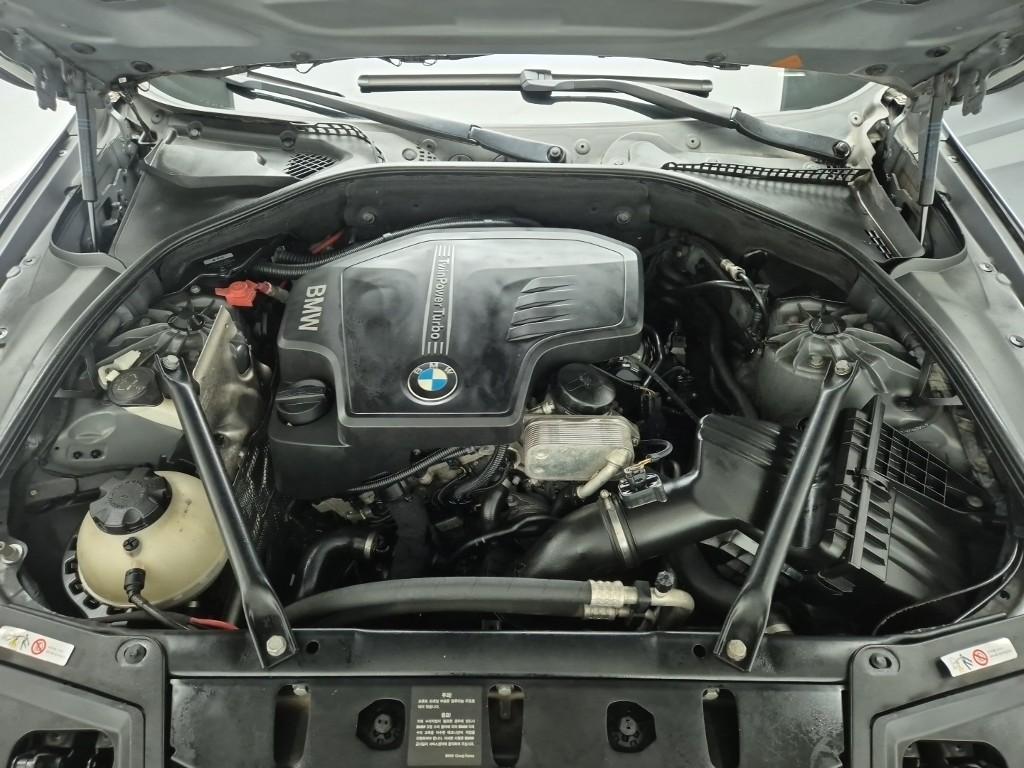 2014 BMW 5 SERIES (6Gen) 