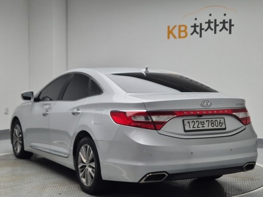 2015 HYUNDAI GRANDEUR HG 