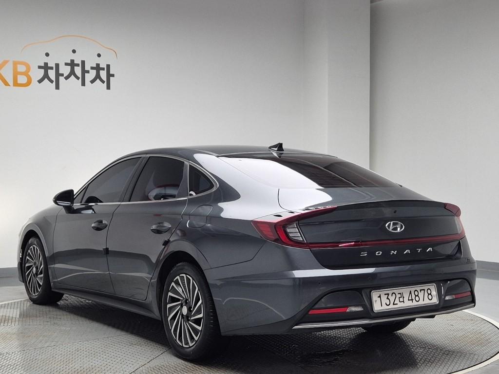 2021 HYUNDAI SONATA (DN8) HYBRID 