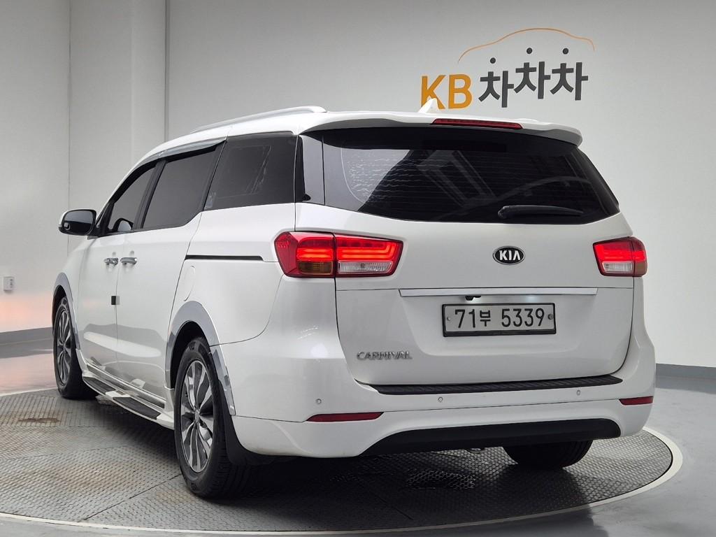 2016 KIA ALL NEW CARNIVAL 