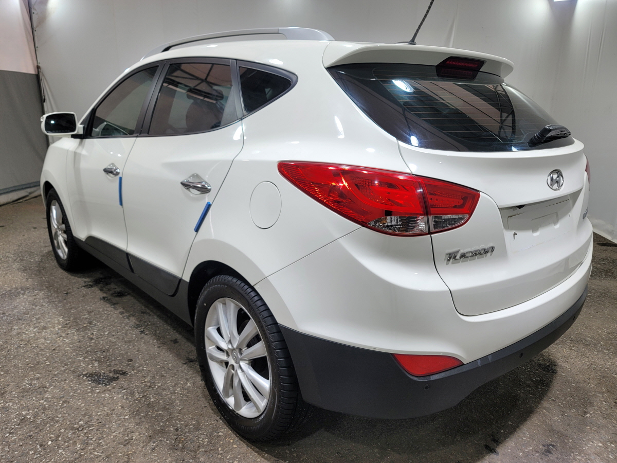 2010 HYUNDAI TUCSON ix 