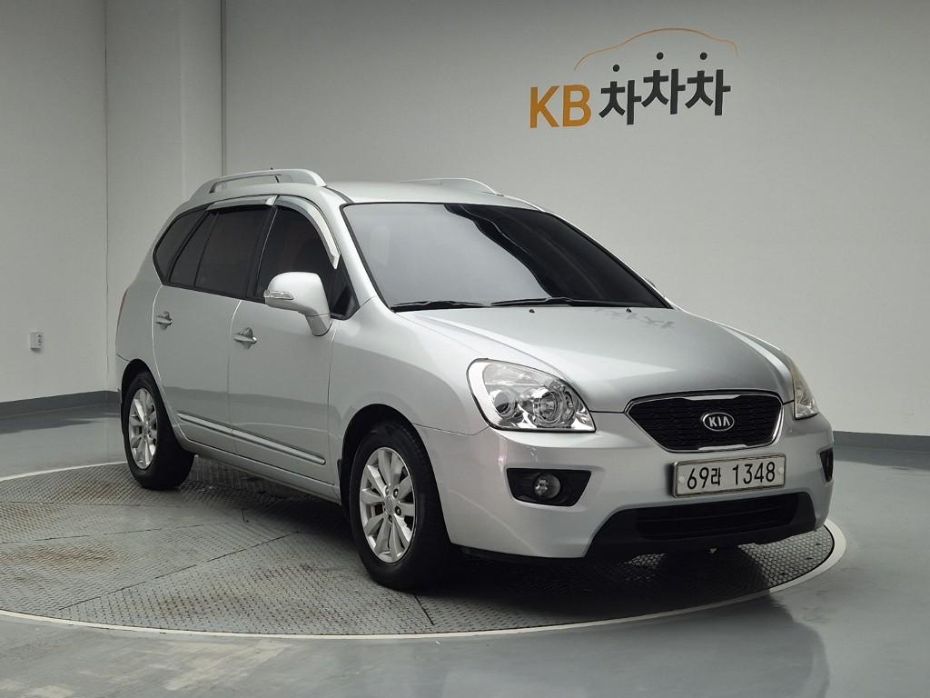 2011 KIA NEW CARENS 