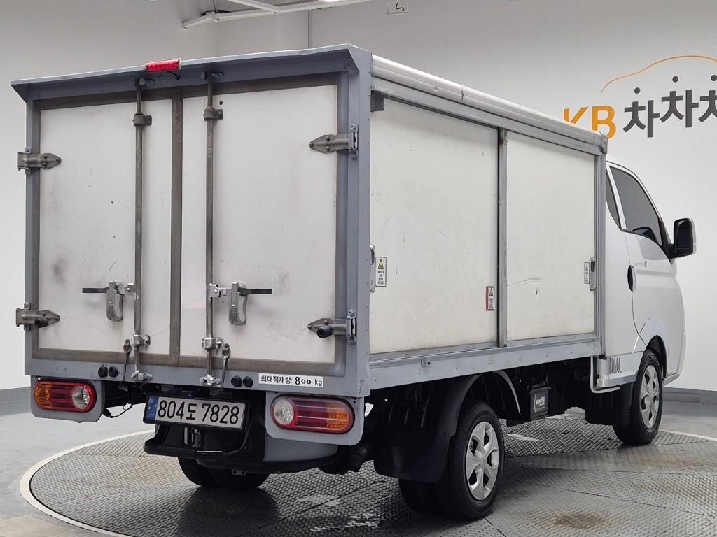 2024 HYUNDAI PORTER II 