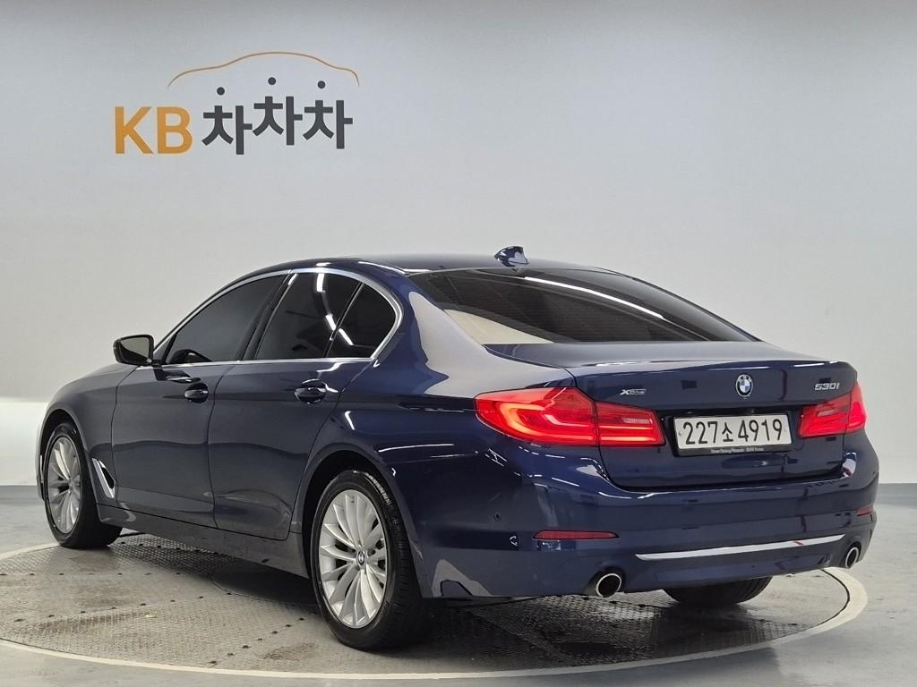 2020 BMW 5 SERIES (7Gen) 