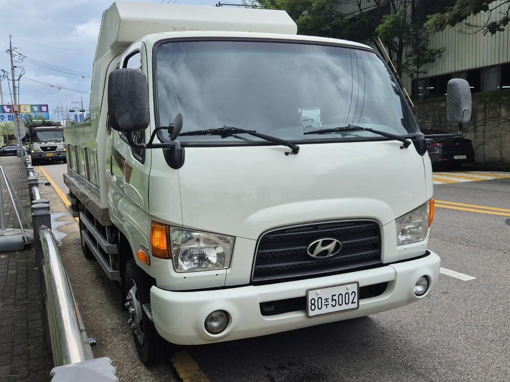 2012 HYUNDAI e-MIGHTY 