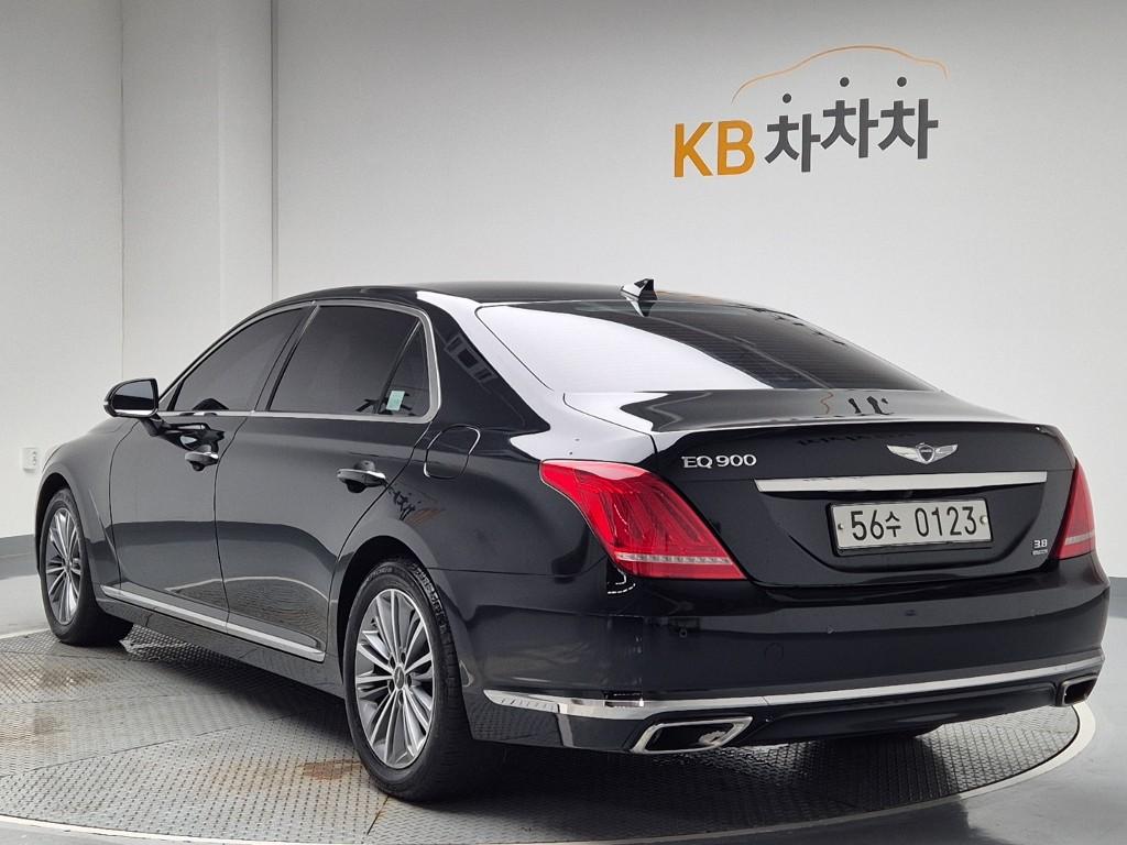 2016 GENESIS EQ900 