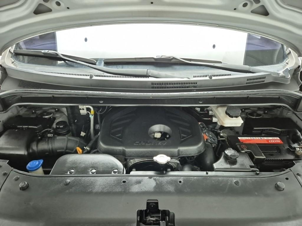 2018 HYUNDAI THE NEW GRAND STAREX 