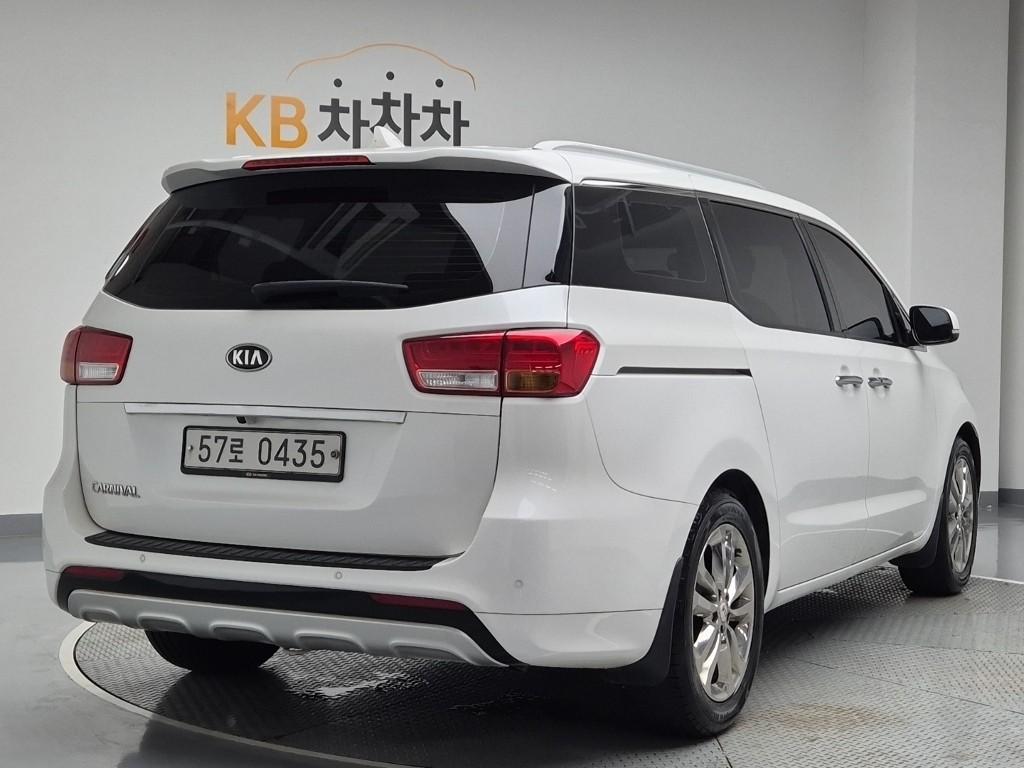 2016 KIA ALL NEW CARNIVAL 